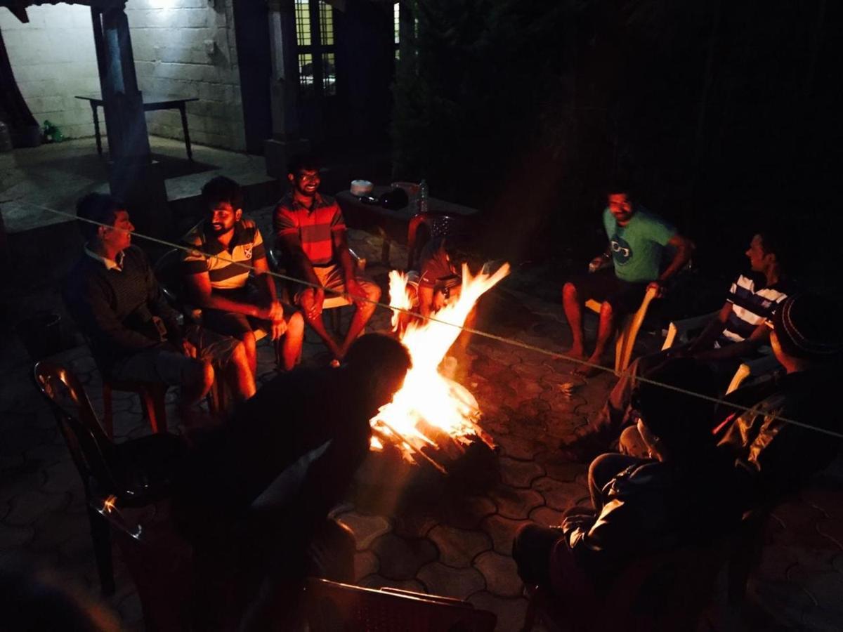 Silver Shadow Homestay Chikmagalur Ngoại thất bức ảnh